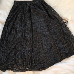 Aline lace skirt